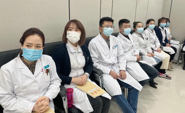 渭南市中心醫院健康管理中心：強化業務培訓 提升專業技能（渭南市中心醫院黨政明）
