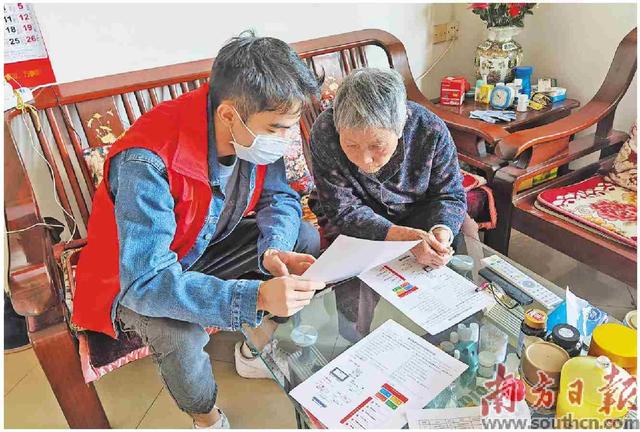 黨建“沉”下去 小區“活”起來（黨員“沉下去”,社區“活起來”）