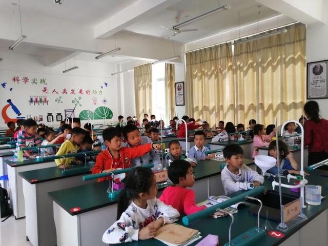 喜迎二十大｜“十三五”：巧家教育實現新跨越