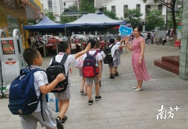 黨建引領促教學質量提升，來看梅江區鴻都小學的“12345”工作模式