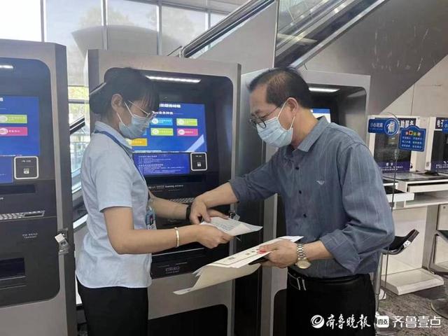 日照市東港區(qū)：“六個維度”創(chuàng)新構(gòu)建政務(wù)服務(wù)功能型黨委