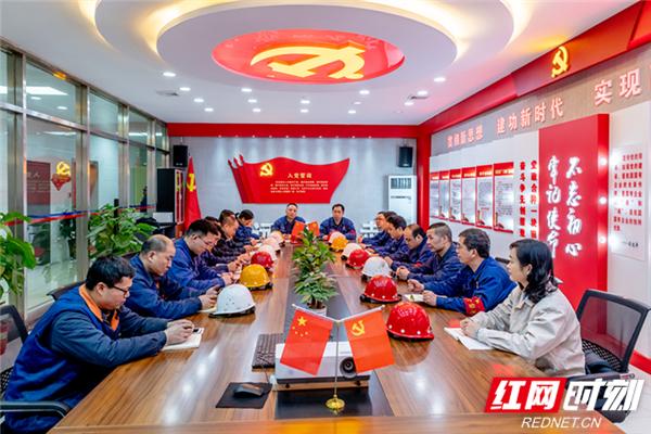 “三融三優”促發展丨從黨建融入現場，看湖南鋼鐵如何實現陣地建設與項目攻關協同作戰