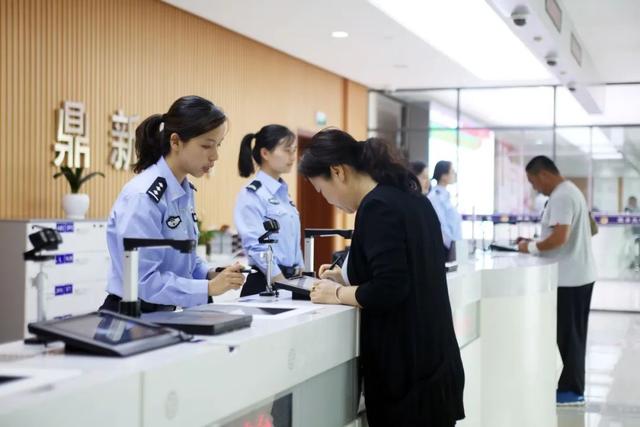 【雙創大比武】出入境管理支隊黨支部：黨建業務雙輪驅動，服務管理融合并進