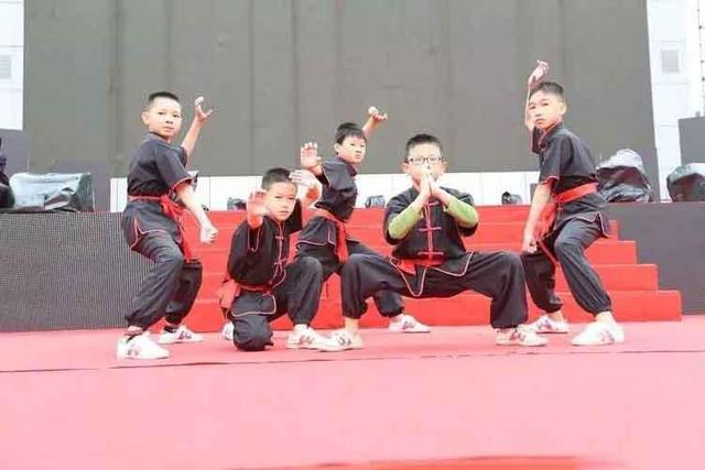 武術培訓班小程序開發，打造品牌好口碑，實現創新宣傳（武術培訓班怎么樣快速招生）