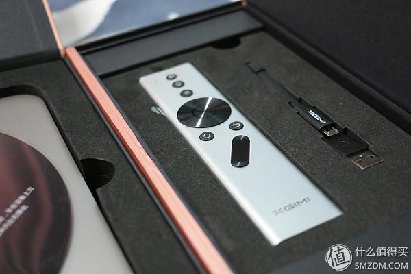 想說愛你不容易 ——XGIMI 極米 Z4極光微投評測（極米z4極光投影儀參數）