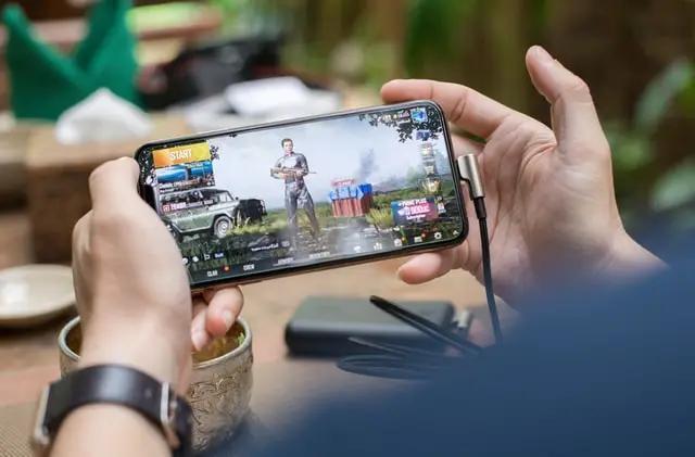 比做游戲還賺：韓國漫畫APP暢銷總榜奪冠、常年TOP10（韓國漫畫app叫啥）