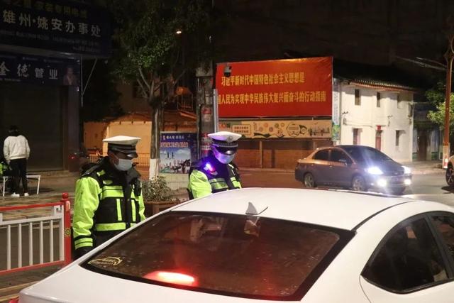 錨定目標 攻堅克難 推進道路交通管理工作再上新臺階——姚安交警2022年工作亮點回顧