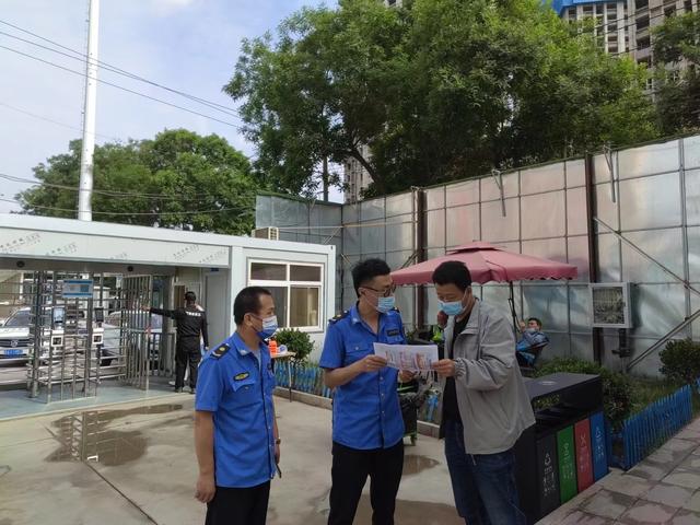 “黨建+”引領提升城市管理精細化水平（黨建引領推動城市管理精細化）
