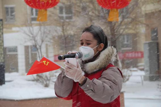 十師北屯市疫情防控見聞：“紅細胞”決戰“黑病毒”（第十師北屯市疫情防控指揮部）