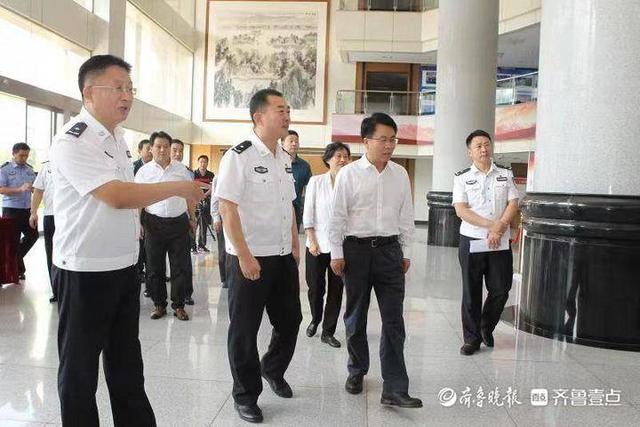 探討踐行支部領唱“四個一”工作法 助推“黨建+業務”深度融合