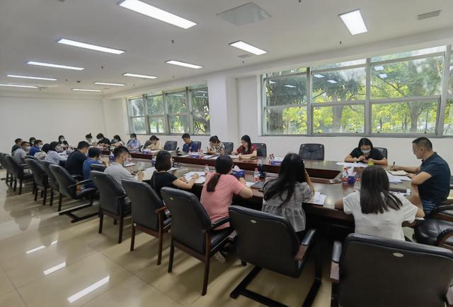 用好黨建指導(dǎo)員考核“指揮棒”，推動古鎮(zhèn)鎮(zhèn)兩新黨建高質(zhì)量發(fā)展