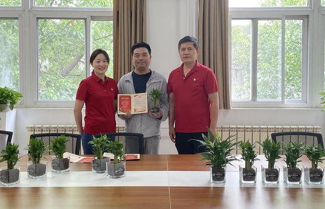 合肥熱電后勤服務中心：堅持黨建賦能 當好“心管家”爭創“星服務”