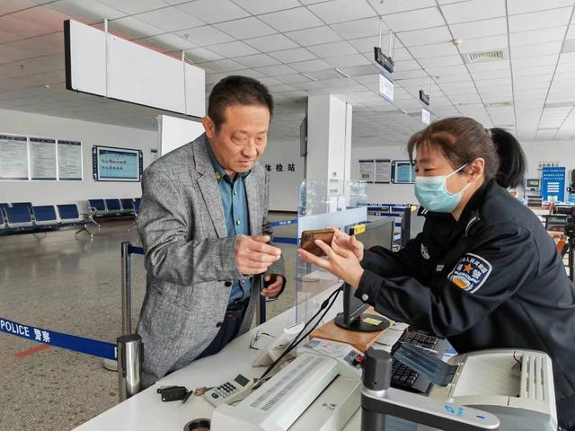 《煙臺日報》筑忠誠之基，聚奮進之力-棲霞公安堅持黨建引領推動隊伍管理提質增效