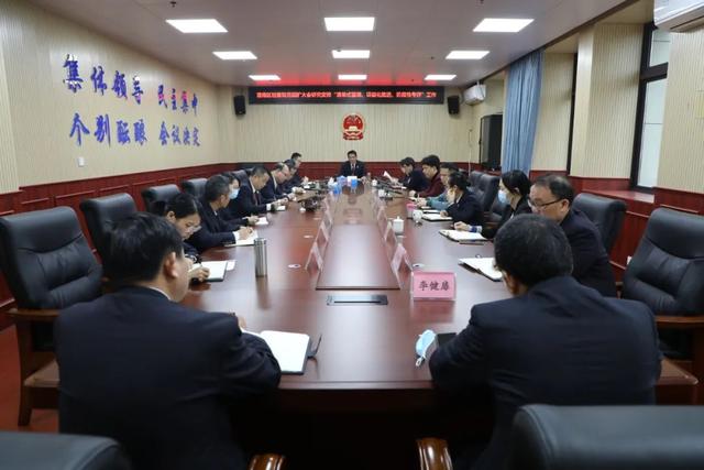 港南區(qū)檢察院在港南區(qū)黨建工作會(huì)議上作經(jīng)驗(yàn)發(fā)言（檢察院黨建工作匯報(bào)）