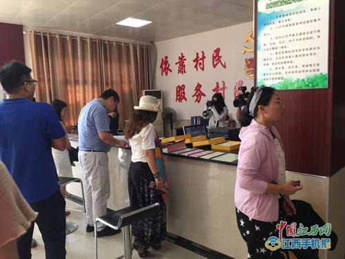 深扎根廣覆蓋新手段 讓基層黨建活起來（持續深化黨建引領基層治理）