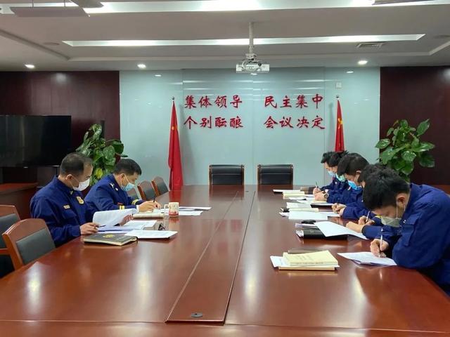 建鄴消防以“四個紅門”建設打造黨建工作品牌（消防四個建設是指什么）