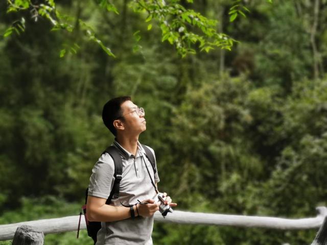 高職名師 - 湖南鐵道職院肖杰：做“燈塔型”輔導員每周與學生談心