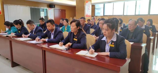 阜陽市百貨大樓黨建工作重點任務(wù)落實情況黨建工作總結(jié)（商場 黨建）