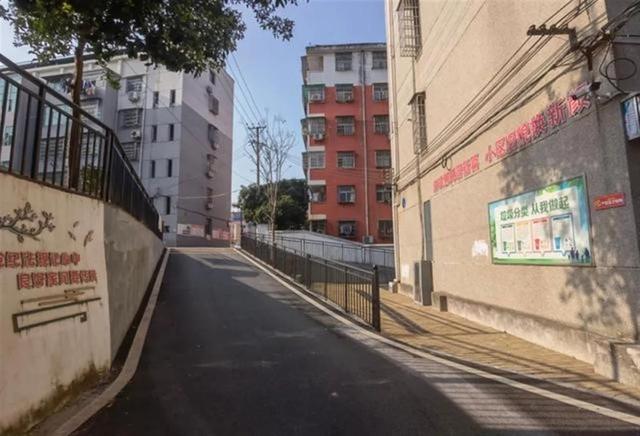 黨建引領+居民自治，改出“新樣本”（黨建引領居民自治方案）