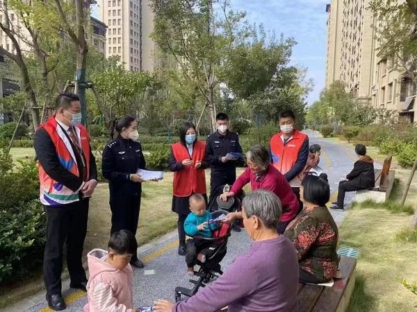 堅持黨建引領 創建群眾滿意物業小區（堅持黨建引領 創建群眾滿意物業小區工作）