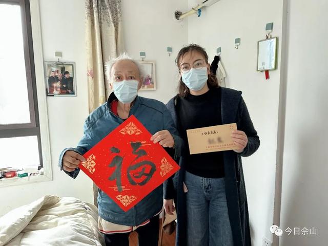 打造“黨建引領+社區(qū)服務+居民自治”的新模式，佘山鎮(zhèn)士弘居民區(qū)黨支部展現(xiàn)黨建工作新氣象