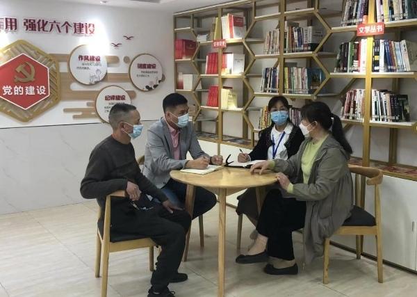 李家沱街道：黨建統領 社區“1+3+N”隊伍優化小區治理格局（社區抓隊伍建設）