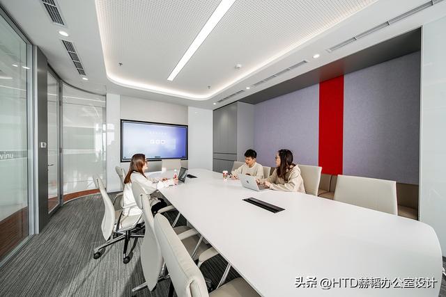赫韜項目｜灰白極簡，優寧維Univ上海營銷中心設計裝修（優寧維公司官網）