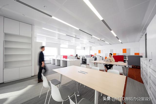 赫韜項目｜灰白極簡，優寧維Univ上海營銷中心設計裝修（優寧維公司官網）