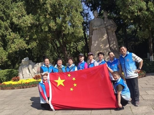 踔厲奮發，勇毅前行，以“1234”工作思路推動黨的二十大精神在制錦市街道落地生根