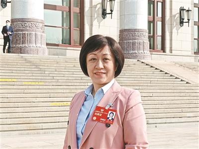 建議落實“一生一策”心理健康檔案（學生心理健康一生一策檔案怎么寫）