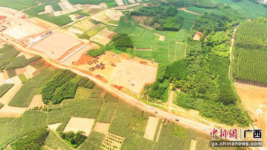 南寧主城區(qū)至東部新城首條市政道路建設(shè)迎來(lái)重大進(jìn)展（南寧城市東擴(kuò)）