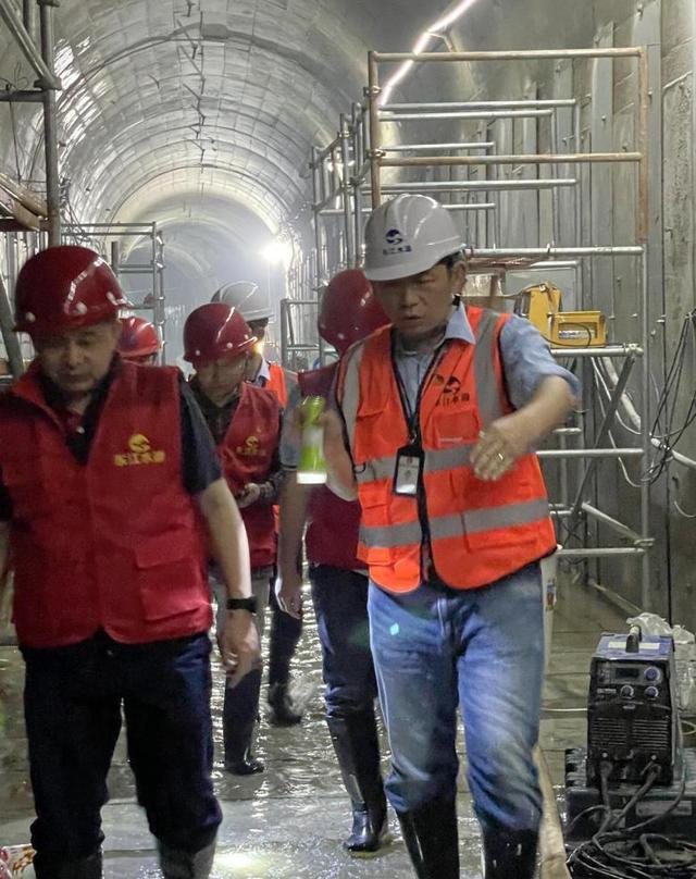 堅(jiān)持黨建引領(lǐng) 市東江水源工程管理處圓滿完成“供水生命線”停水檢修工作