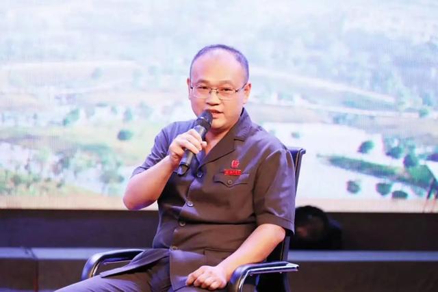 忠誠鑄魂勇擔當，黨建引領耀法徽，先進這樣說