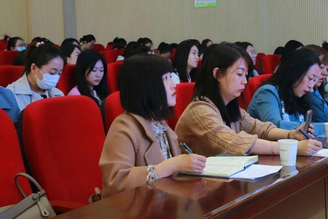 【黨建引領 思政鑄魂】立足常規抓管理 關注細節促成長——大學路小學教育集團班主任經驗分享活動