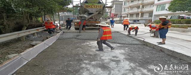 新化縣公路建設(shè)養(yǎng)護(hù)中心以高質(zhì)量黨建推進(jìn)項(xiàng)目工程建設(shè)（縣公路建設(shè)養(yǎng)護(hù)中心職能職責(zé)）