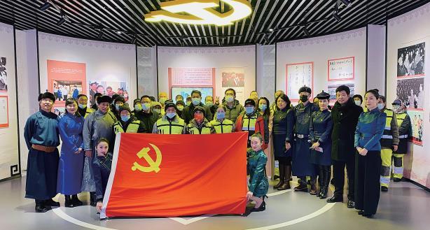 打造“1+5”文旅品牌 以高質(zhì)量黨建引領(lǐng)文旅深度融合發(fā)展——記呼倫貝爾市文化和旅游廣電局黨建工作