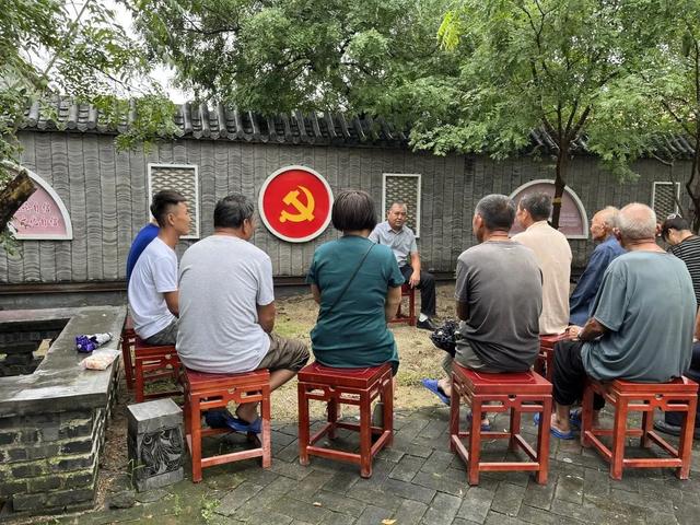 看莊鎮(zhèn)：“七個(gè)規(guī)范化”助推基層黨建夯基固本 提質(zhì)增效（基層黨建七個(gè)標(biāo)準(zhǔn)化）