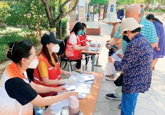 加強區屬國有企業黨建規范化建設的實踐與思考（強化國有企業黨建工作）