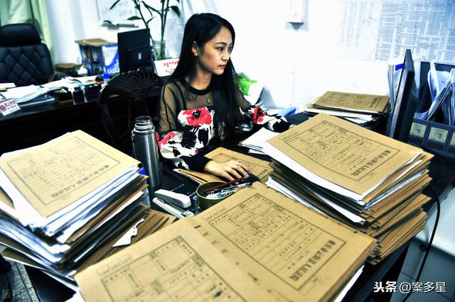 高校檔案管理難？檔案管理系統來幫你，這些功能你都知道嗎？（高校的檔案管理）