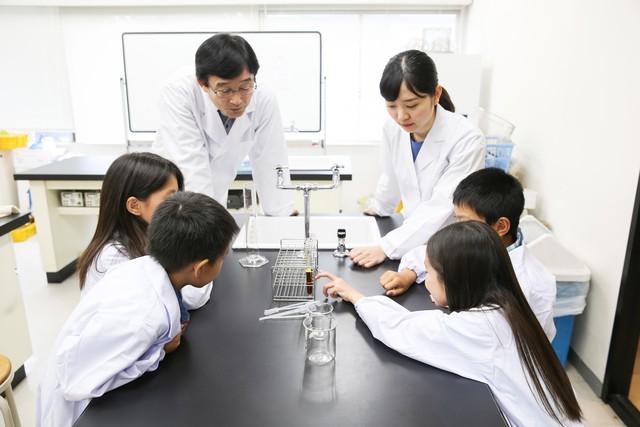 國家級課題研究可以幾個人（國家級課題研究可以幾個人參與）