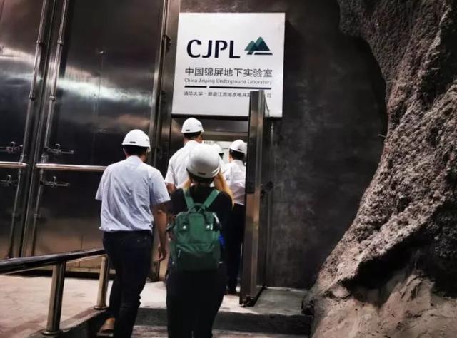 不裝了，世界最大最深的實驗室，竟藏在錦屏水電站地下2400米處？