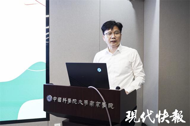 跟著中國科學院導師做科研！中學生“紫金”科學探究計劃開營（中科院紫金山實驗室）