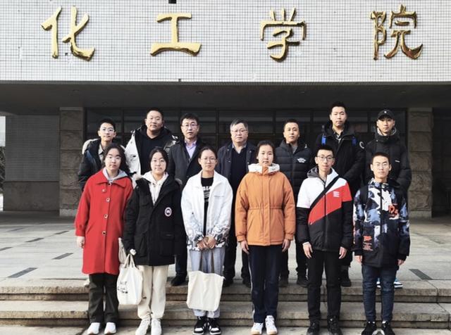 【科協信息】自治區青少年科技創新后備人才培養呼市試點化學學科開班活動——走進內蒙古工業大學化工學院