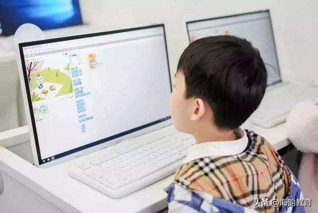 海韻教育丨什么是STEAM教育？（概念、理念、分類、特征）（什么叫做steam教育）