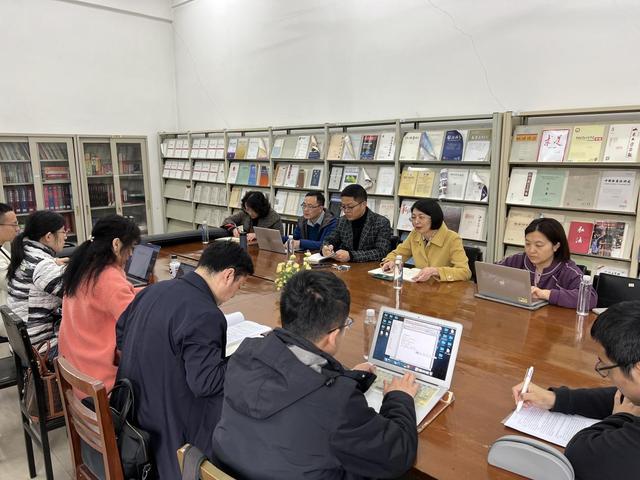 江南大學(xué)法學(xué)院舉辦科研午餐會第四期“科研項目的申報與推進(jìn)、結(jié)項經(jīng)驗分享”