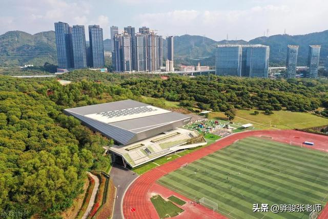 去年中國科學十大進展，有八所大學參與，高校為什么非要搞科研？