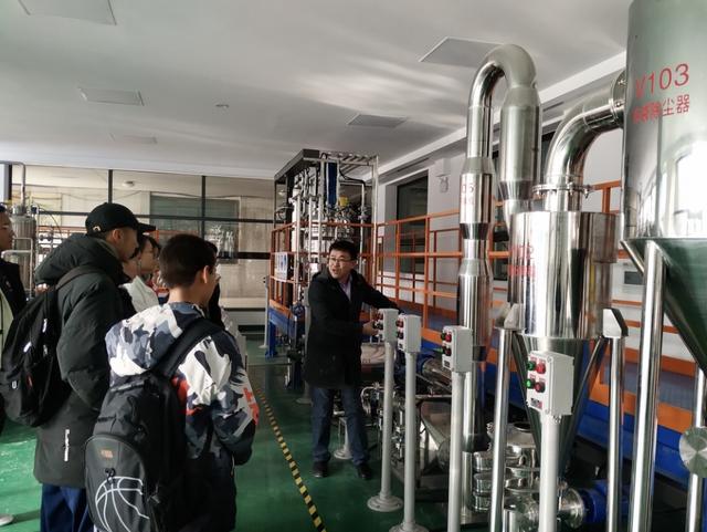 【科協信息】自治區青少年科技創新后備人才培養呼市試點化學學科開班活動——走進內蒙古工業大學化工學院