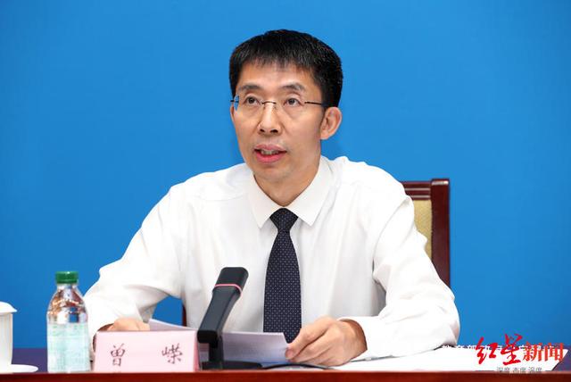 人才引進、科技獲獎、成果產出……清華北大校長“比拼”十年科研成績單