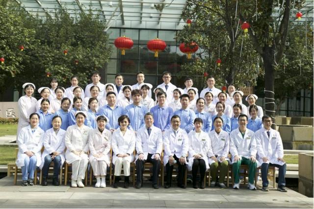 廣東省中醫院脾胃病科在國際知名內鏡雜志《Endoscopy》發表研究論文