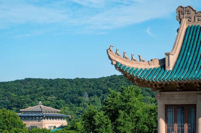 論文多次登上國際期刊，手握8項發明專利！近日，湖北本科生又獲重要大獎!